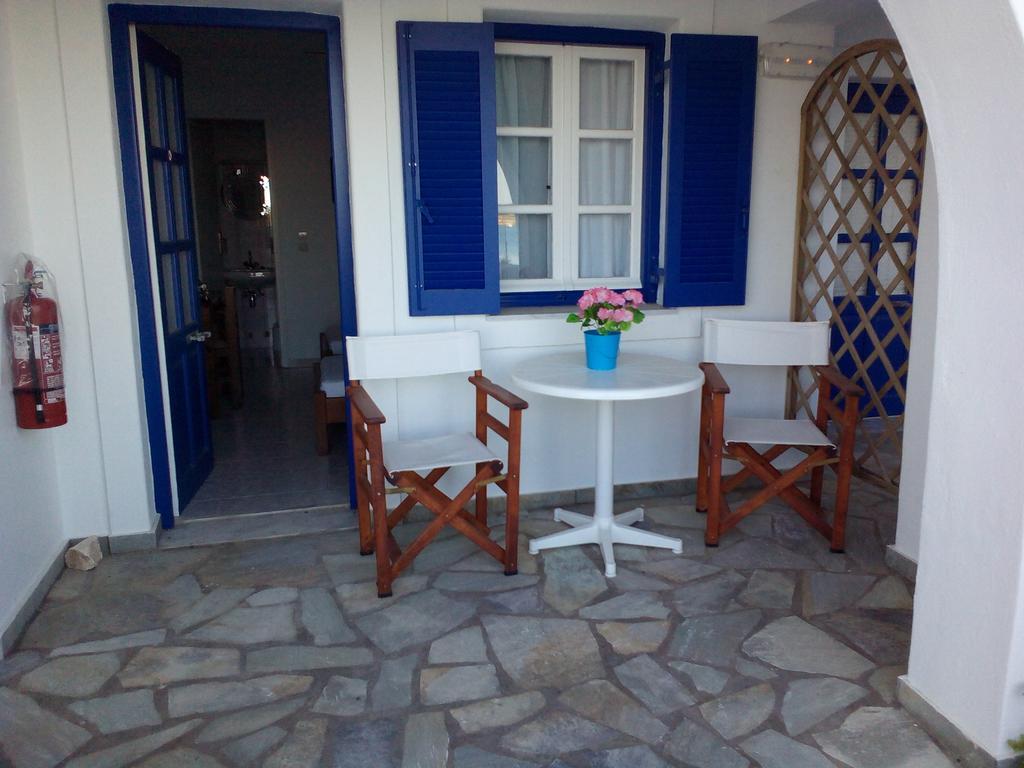 Bocamviglies By The Sea Hotel Náousa Exterior foto